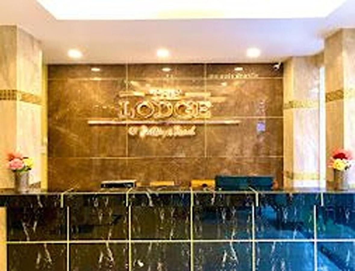 The Lodge Pattaya Exteriör bild